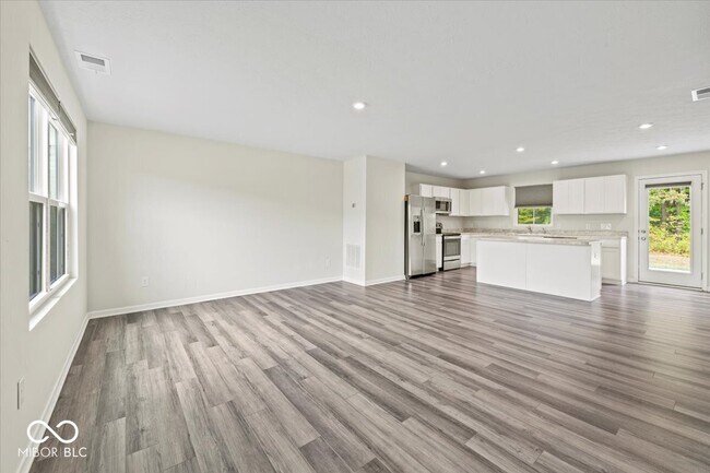 Foto del edificio - 3068 Thorpe St