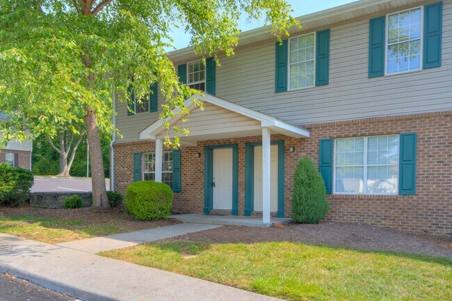 Foto del edificio - 846 Patrick Henry Dr