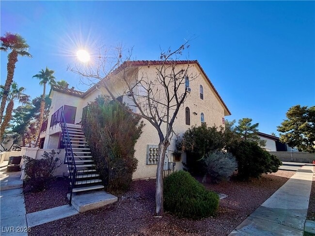 Building Photo - 3681 Melonies Dr