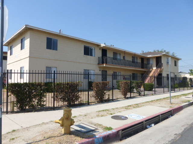 Primary Photo - 11467 Sherman Way
