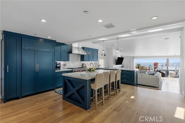 Foto del edificio - 2427 Silverstrand Ave