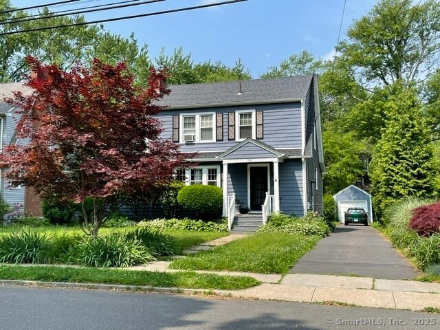 Foto principal - 181 Auburn Rd