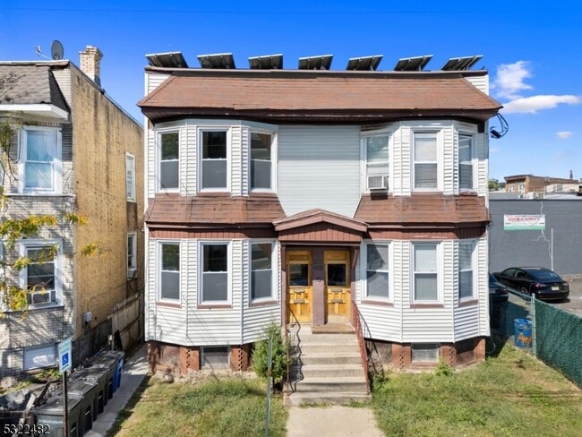 Foto del edificio - 201-203 Watchung Ave