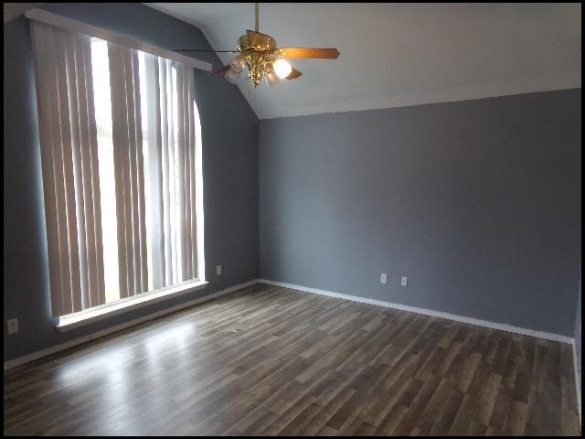 Foto del edificio - 2616 Kady Ln