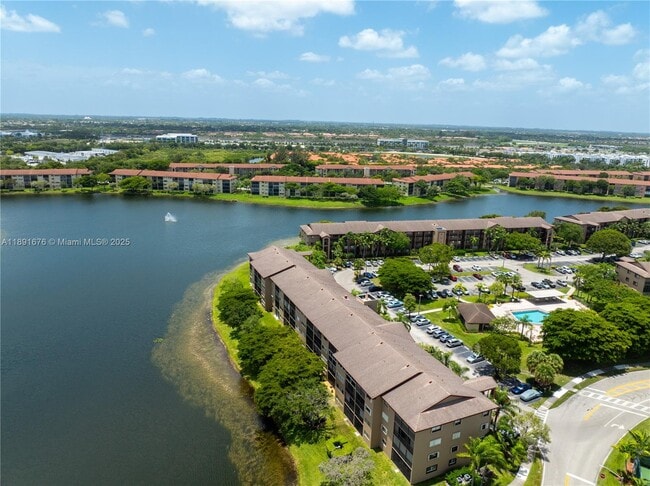 Foto del edificio - 13700 SW 11th St