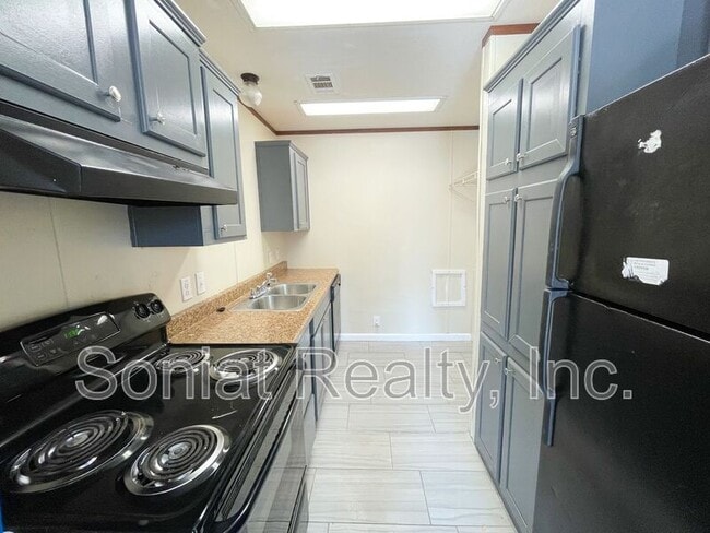 Foto del edificio - 2531 N Miro St