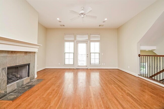 Foto del edificio - 222 Knox St