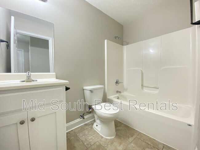 Building Photo - 312 Bellewood Ln