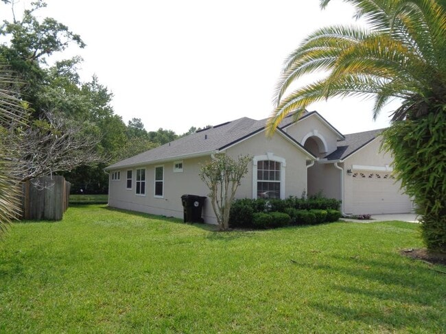 Building Photo - 3 bedroom in Orange Park FL 32073