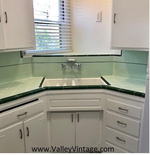 Foto del edificio - 230 N Myers St