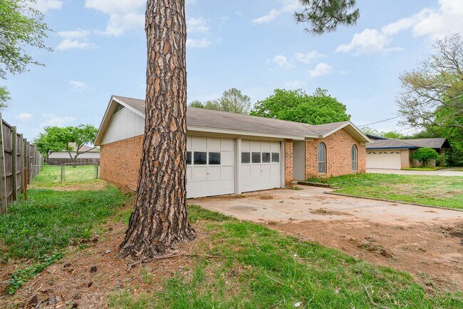 Foto del edificio - Bright and Inviting Home – Perfect for Comfortable Living