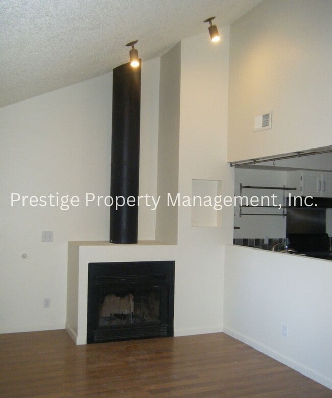 Photo - Uniquely Designed Floor-plan!! House