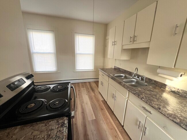 Foto del edificio - 14 Richmond St