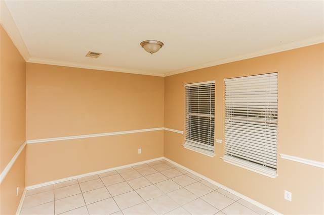 Building Photo - 7902 Modesto Dr