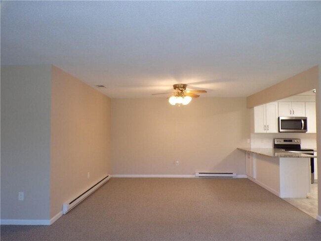 Building Photo - 311 Chatham Cir