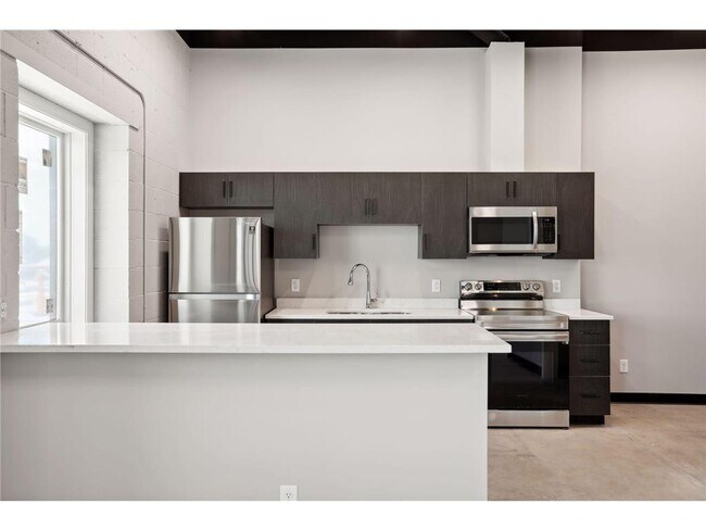 Foto del edificio - 801 SE 9th St