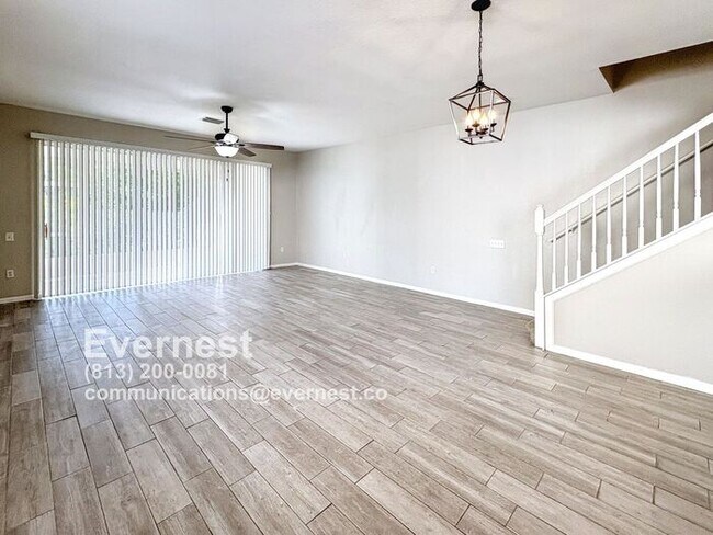 Foto del edificio - 26541 Castleview Way