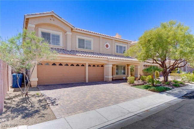 Building Photo - 6585 Coronado Crest Ave