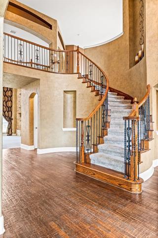 Foto del edificio - 4205 Lansbury Dr