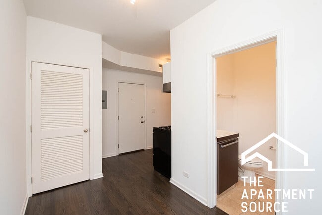 Foto del edificio - 5054 N Winthrop Ave