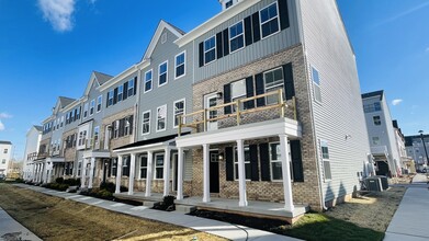 Building Photo - 12 Barbine Wy