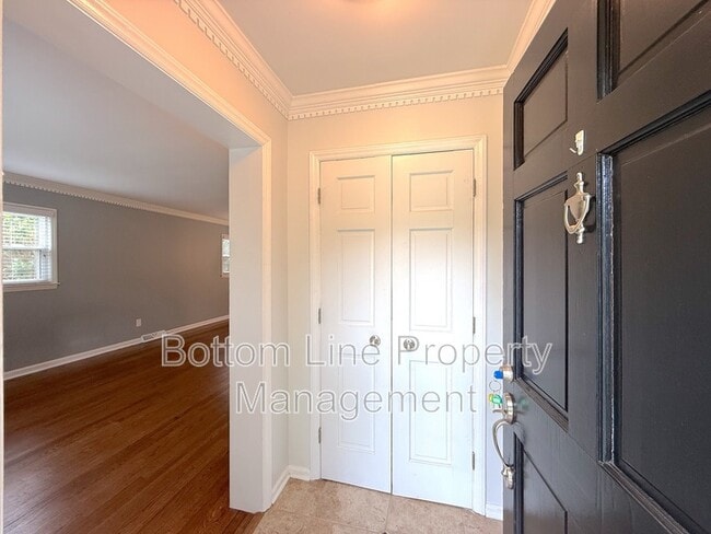 Building Photo - 6741 Windyrush Rd