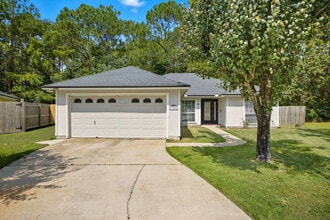 Building Photo - 7751 Fawn Lake Dr S