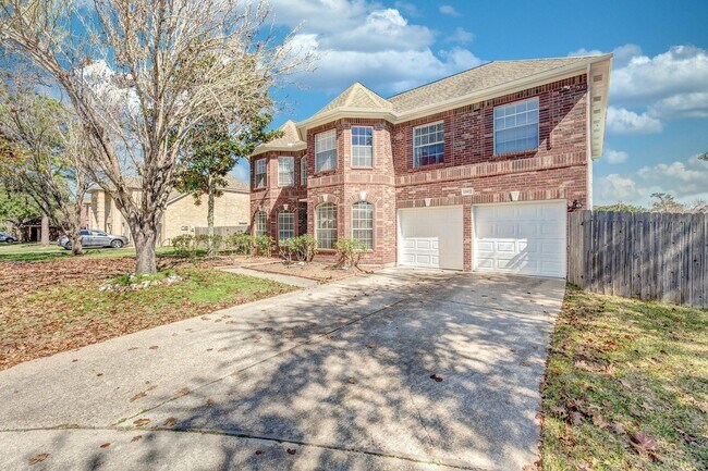 Building Photo - 15422 Downford Dr