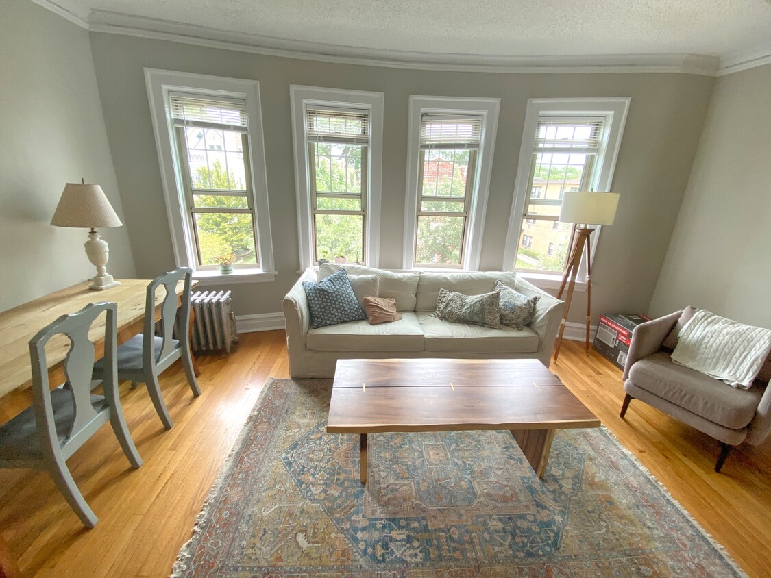 Primary Photo - Top Floor, Spacious 2 Bed Apartment in Fan...