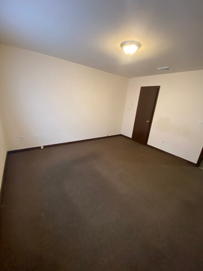 214 W Rd, Pleasant Valley, NY 12569 Apartments in Pleasant Valley, NY