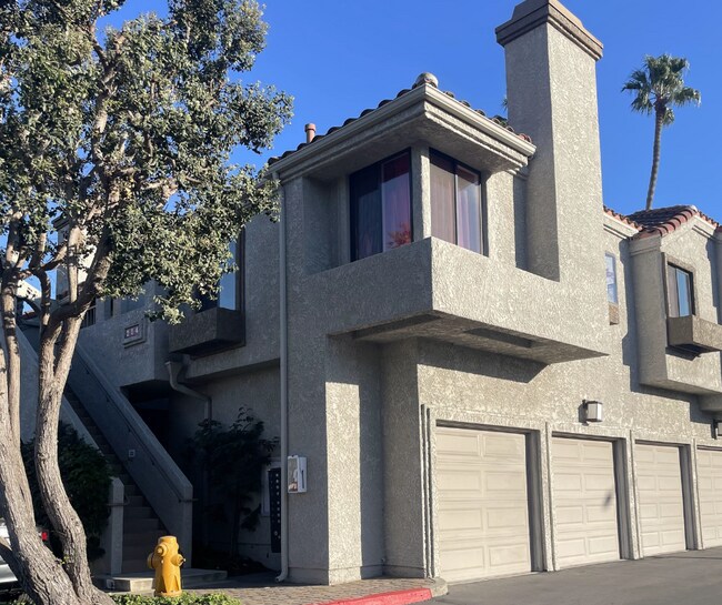 Foto del edificio - 4772 Tiara Dr