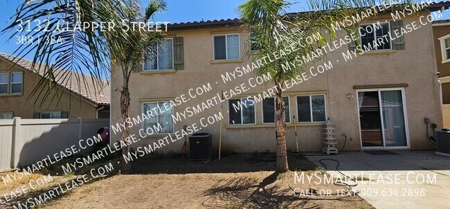 Foto del edificio - 3132 Clapper St