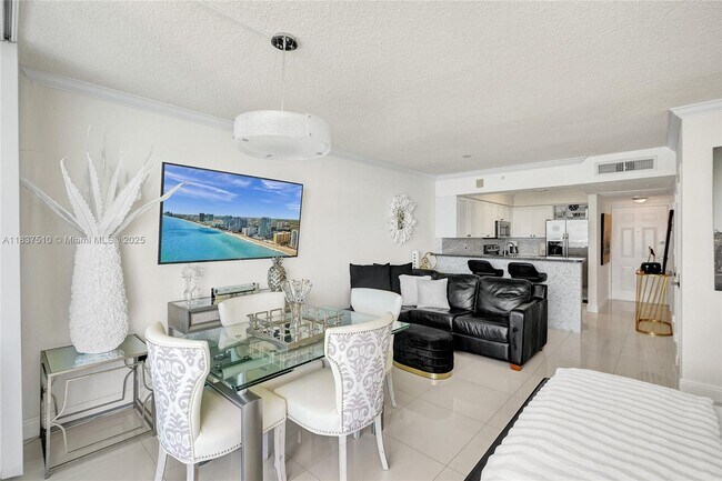 Foto del edificio - 2501 S Ocean Dr