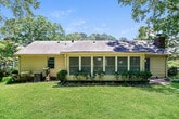 Primary Photo - Fantastic 3bd/2ba home! Let yourself in!