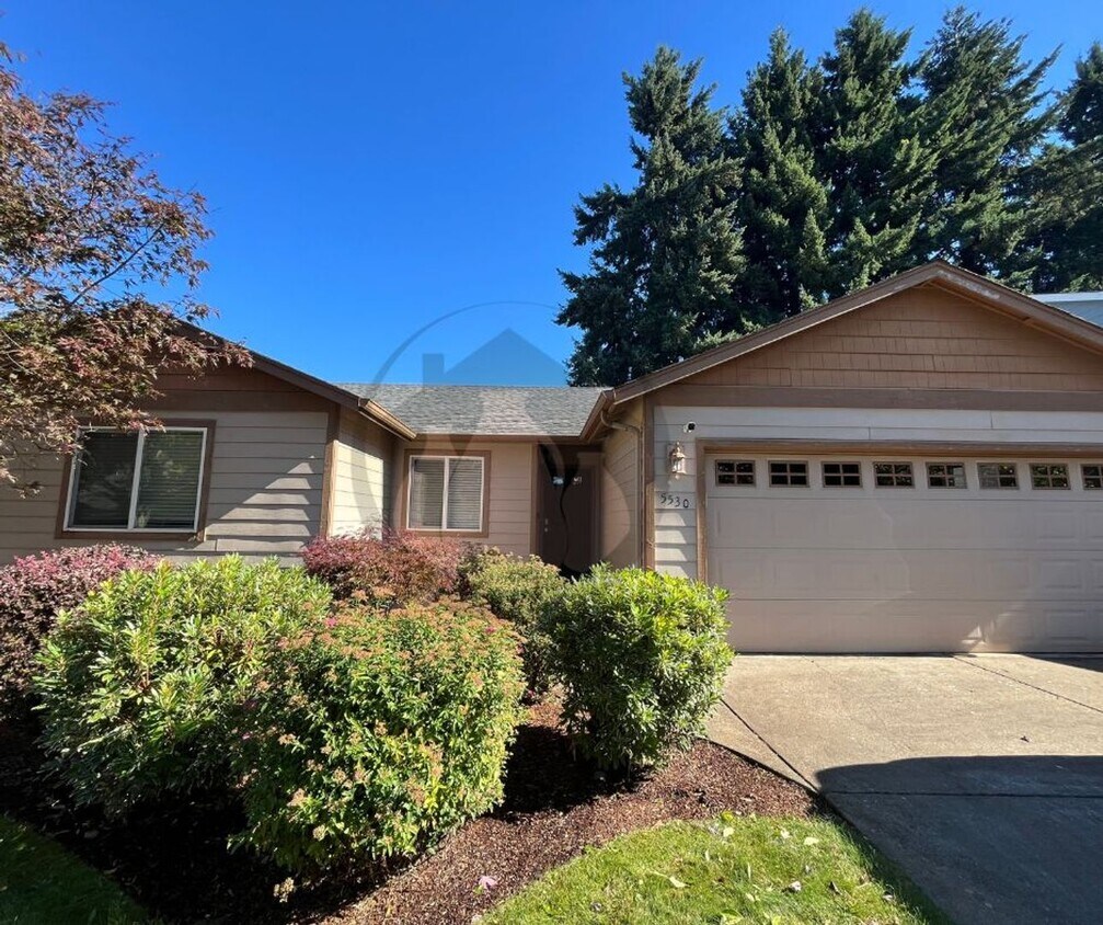 Foto principal - Single Level House- SE Salem