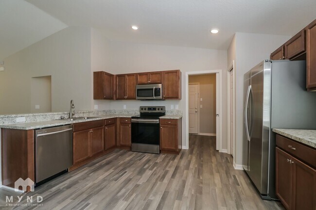 Foto del edificio - 34948 Long Island Ct