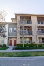 Building Photo - 402 Garonne St