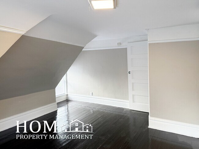 Foto del edificio - 110 Bradley St