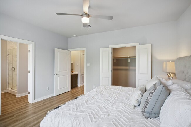 Foto del edificio - 5703 Spring Stuebner Rd