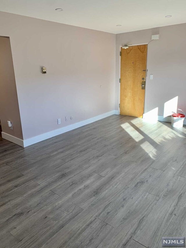 Building Photo - 207 Polifly Rd