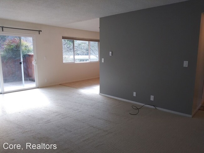 Building Photo - 2 br, 1 bath House - 2539 SW Beaverton-Hil...