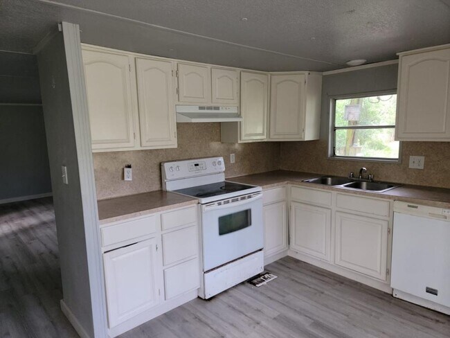 Building Photo - 1130 Woodrow St