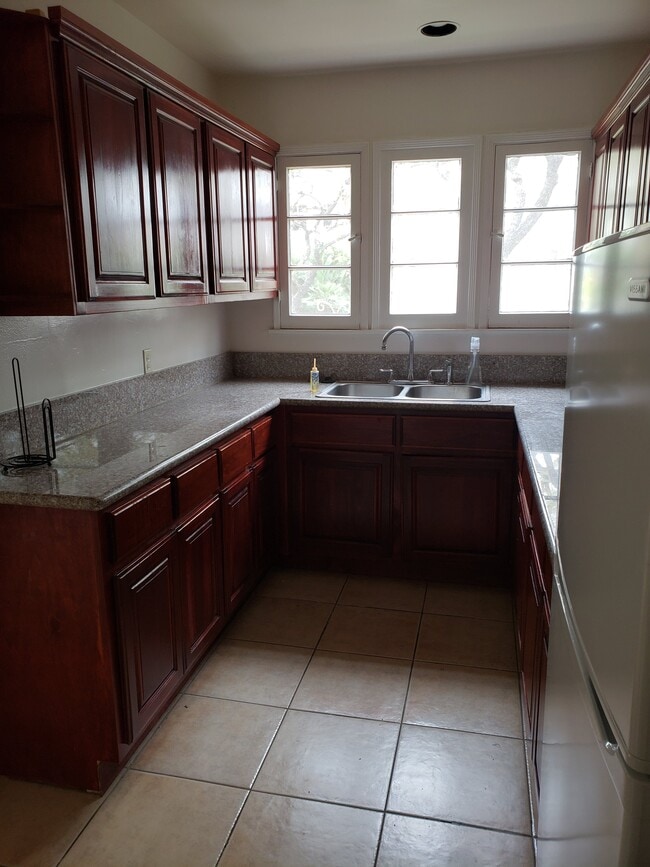 Foto del edificio - 9199 W 3rd St