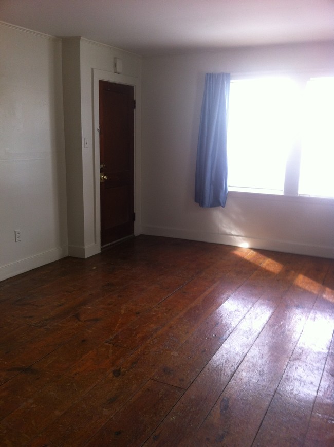 Photo - 156 Gray Rd