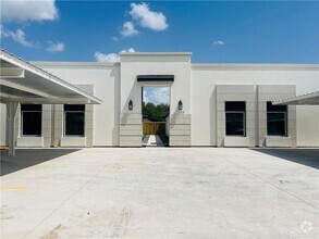 Building Photo - 1108 Sugar Gdn Dr