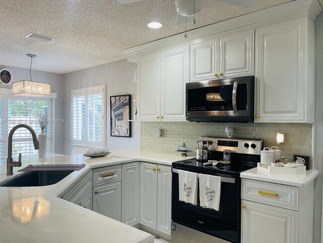 Foto del edificio - 16356 SW 97th Terrace