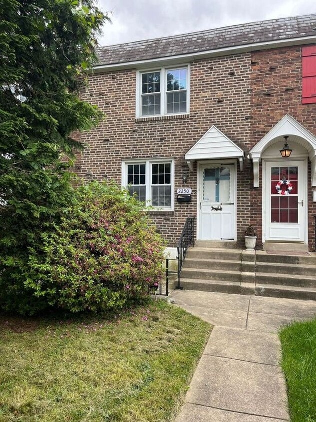 2250 Dermond Ave, Upper Darby, PA 19082 House Rental in Upper Darby