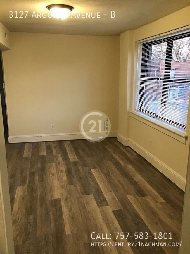 Foto del edificio - 3127 Argonne Ave