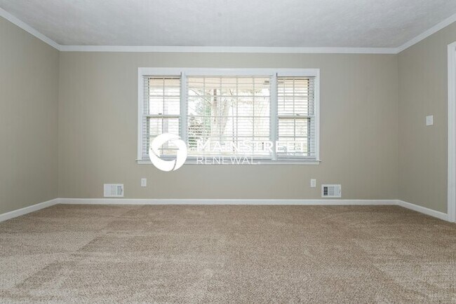Foto del edificio - 3 Bedroom Pet-Friendly Home in McDonough, GA with Main Street Renewal