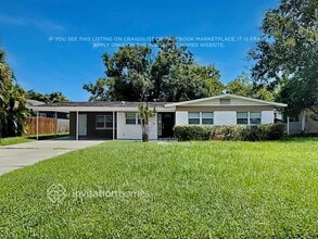 Building Photo - 324 Lake Fair Ln